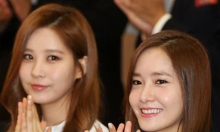 Seohyun, Yoona nhóm SNSD tươi tắn đi sự kiện