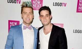 Thành viên nhóm 'N Sync kết hôn đồng tính