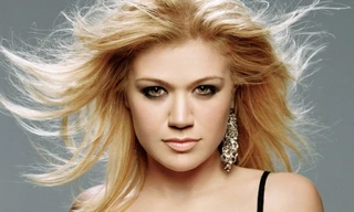 Những hình ảnh nữ danh ca Kelly Clarkson