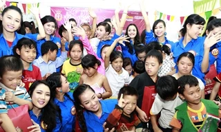 Đẹp khi làm việc thiện