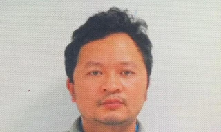 Đinh Văn Chỉnh bị khởi tố vì tham ô tài sản.