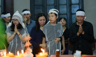 Lễ viếng nạn nhân Yến tại Nhà tang lễ Phùng Hưng (Hà Nội) ngày 2/5 ảnh: Zing