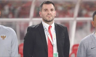 HLV McMenemy đối diện nguy cơ bị sa thải sau 2 thất bại liên tiếp trên sân nhà 