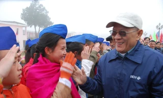 Ông Tăng Xuân Ngọc trở lại Sầm Nưa dịp kỷ niệm 60 năm Ngày truyền thống Quân tình nguyện và chuyên gia Việt Nam tại Lào 