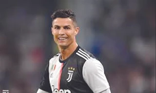 Ronaldo đồng ý giảm lương, giúp Juventus vượt khó 