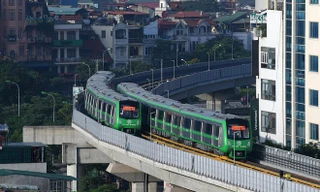 Tàu Cát Linh - Hà Đông hoạt động miễn phí nửa tháng