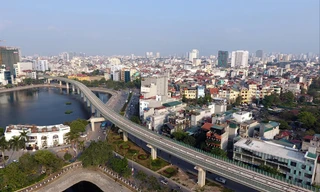 Dự án đường sắt trên cao Cát Linh - Hà Đông do tổng thầu EPC Trung Quốc thi công liên tục chậm tiến độ. Ảnh: Mạnh Thắng 