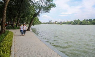 Dự án chỉnh trang, cải tạo, kè hồ Hoàn Kiếm đã phát huy được giá trị di sản, đóng góp vào việc giữ gìn kiến trúc, cảnh quan chung của Hà Nội Ảnh: Duy Phạm 