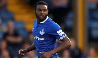 Hậu vệ đội trưởng tuyển Curacao, Cuco Martina 