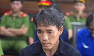 Tuấn "Cọp" tại phiên tòa.