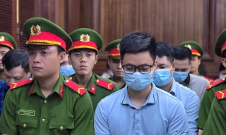 Các bị cáo tại phiên tòa.