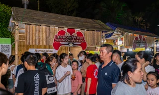 Foodtour Hải Phòng thu hút hàng nghìn người dân đến khám phá