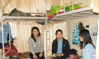 Những công nhân trẻ đầu tiên của KCN Bắc Thăng Long được ở khu nhà dành cho công nhân tại Kim Chung (Đông Anh, Hà Nội) Ảnh: Minh Tuấn