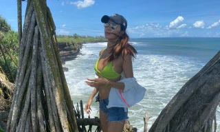 Minh Tú phiên bản mùa-cách-ly: Chẳng sợ hình dìm còn hơn chìm giữa muôn vàn content mặn