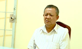 Bé gái 6 tuổi bị hàng xóm thân thiết của mẹ dâm ô