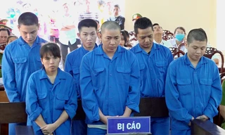 Cặp vợ chồng lĩnh hơn 30 năm tù vì mua bán 'cái chết trắng'