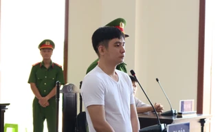 Kĩ sư lừa ‘chạy việc’ cho bạn để chiếm đoạt tiền lĩnh 13 năm tù