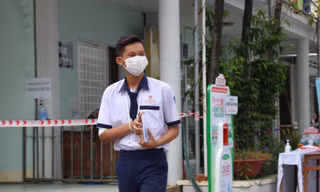 Thí sinh không thể tự viết bài, tự tin môn Ngữ Văn đạt từ 6 – 7 điểm