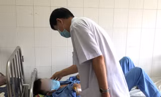 Nam thanh niên bị gãy dương vật vì thói quen 'kì cục'