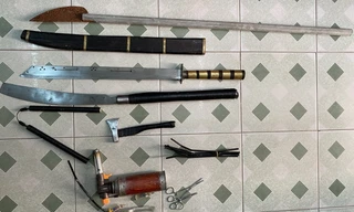 Được tại ngoại nuôi con nhỏ, nữ quái rủ nhân tình đi bán ma túy