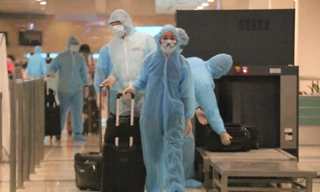 Cần Thơ đón, cách ly 164 hành khách từ Anh về Việt Nam