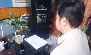 Phó hiệu trưởng bị lộ ảnh 'nóng' trên email nhà trường tiếp tục khiếu nại