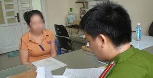 Đối tượng Bùi Thúy Thu tại cơ quan điều tra