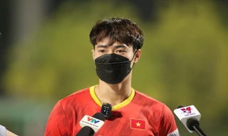 Văn Toàn là một trong những cầu thủ săn bàn tốt nhất V-Legue. Ảnh: Hữu Phạm (từ UAE)