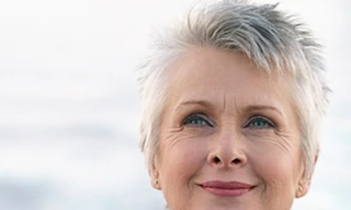 Tóc hoa râm có thể là dấu hiệu của sức khỏe tốt