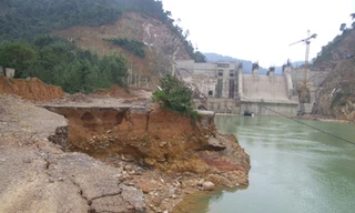 Dân vào cuộc cứu các dòng sông