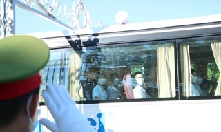 Hơn 100 sinh viên, cán bộ y tế Huế lên đường hỗ trợ miền Nam chống dịch