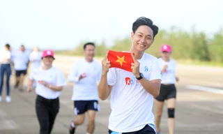 Hàng trăm sinh viên tham gia giải chạy 'Vì Trường Sa thân yêu'