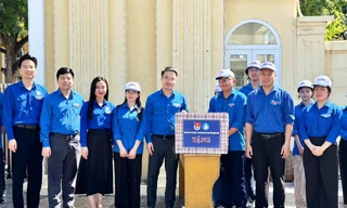 Bí thư Trung ương Đoàn thăm đội hình ‘Tiếp sức mùa thi’ tại Quảng Ninh