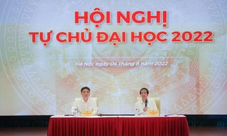 Không được đào tạo trong môi trường đổi mới sáng tạo, sinh viên sẽ không cạnh tranh được với rô bốt