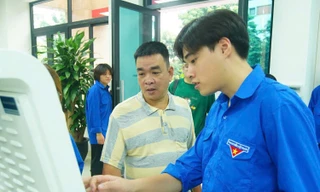 Mùa Hè tình nguyện đặc biệt và trường học lớn từ hành chính công