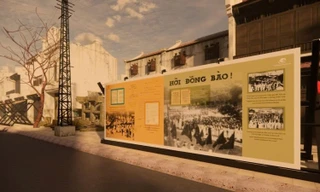 Người trẻ hứng khởi chào đón Kỷ niệm 70 năm Ngày Giải phóng Thủ đô