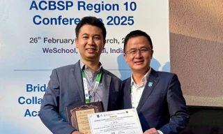 Giảng viên Việt Nam giành giải cao nhất tại Hội nghị ACBSP khu vực 10 năm 2025