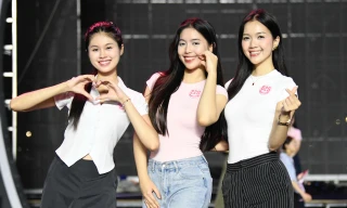 Thí sinh Hoa hậu Việt Nam khớp sân khấu nổi trên sông Hương 