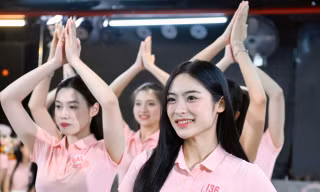 Hành trình trưởng thành của những ‘chiến binh sắc đẹp’