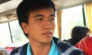 Nguyễn Văn Nhã trong một chuyến đi thiện nguyện 