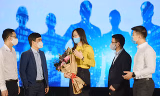 Diễn đàn Trí thức trẻ Việt Nam toàn cầu lần thứ IV, năm 2021 do T.Ư Đoàn tổ chức với sự phối hợp của Ủy ban Nhà nước về người Việt Nam ở nước ngoài, Bộ Thông tin và Truyền thông, Bộ Kế hoạch và Đầu tư, Bộ Khoa học và Công nghệ và Vietinbank tài trợ.