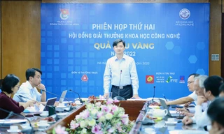 Xét chọn 10 'Quả cầu Vàng' năm 2022
