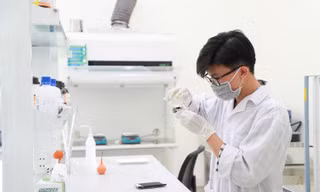 Chàng thủ khoa được mệnh danh là 'thợ săn học bổng'