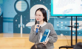 Bùi Hạnh Nhung: Cô gái chinh phục khoa học từ những bước khởi đầu muộn