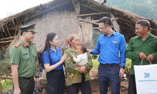 Tuổi trẻ Công an với các hoạt động hướng về biên giới Việt Nam - Lào