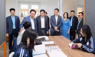 Quyết liệt triển khai Nghị quyết 57-NQ/TW: ĐHQG Hà Nội đẩy mạnh đột phá khoa học, công nghệ và đổi mới sáng tạo