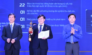 Nhà khoa học trẻ với khát vọng phát triển IoT cho thành phố thông minh