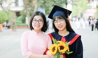 'Tình bạn diệu kỳ' của hai cô bạn thân cùng bảng vàng thành tích đáng ngưỡng mộ