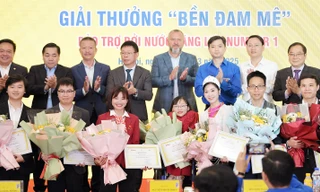 Những nhà khoa học trẻ 'truyền lửa' đam mê 