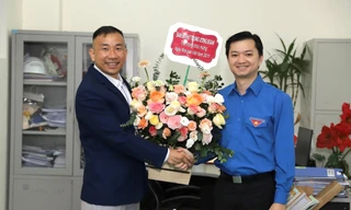 Ban Bí thư T.Ư Đoàn thăm và chúc mừng chuyên gia tay nghề thế giới